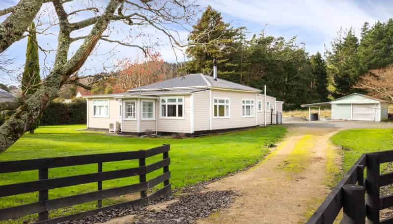 1232 Opaki Kaiparoro Road, Masterton