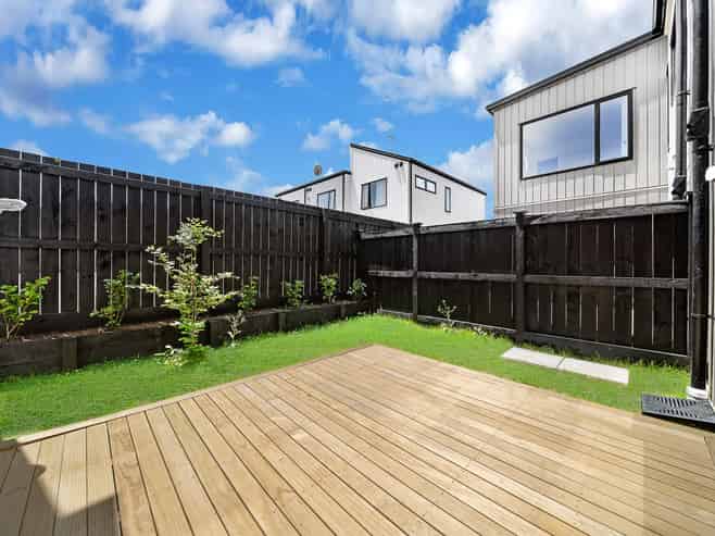 76C Swaffield Road, Papatoetoe