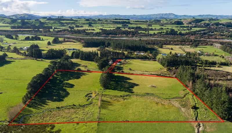 809 Norfolk Road, Carterton