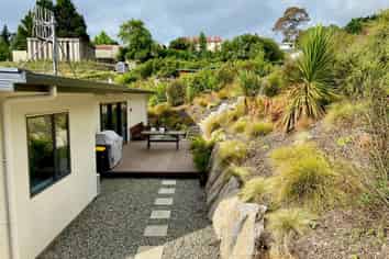 10 Grampian Oaks Lane, Nelson South