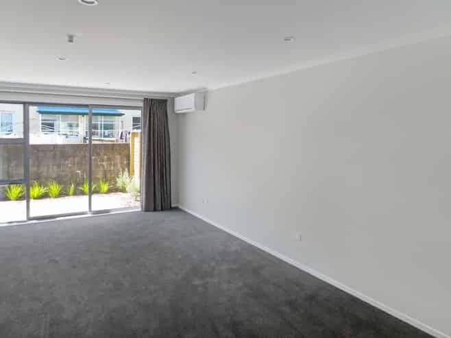 3 John Reynolds Square, Belmont