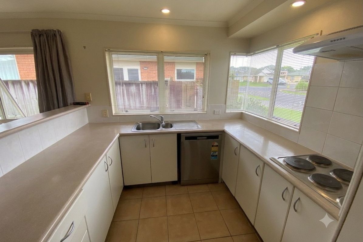 Tidy three bedroom home - View 3