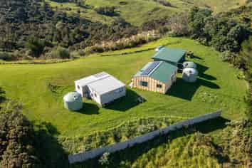 116C Waione Road, OPONONI