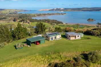 116C Waione Road, OPONONI