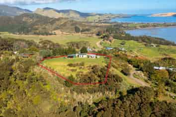 116C Waione Road, OPONONI
