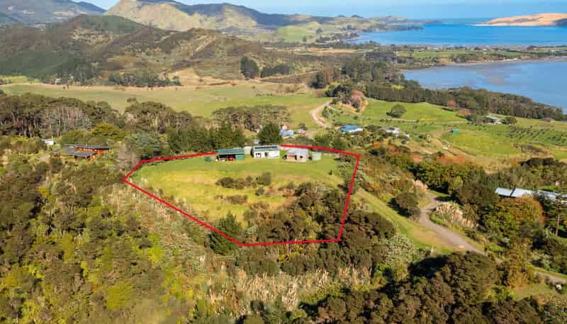 116C Waione Road, OPONONI