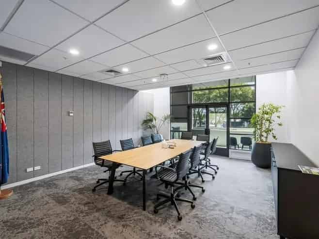 14,900sqm Warehouse + Corporate HQ