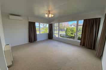 249 Vogel Street, Roslyn