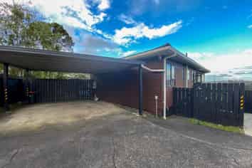 2/14 Heathglen Place, Bayview