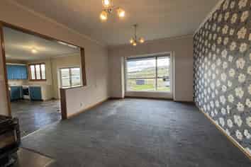55 Simm Road, Weston