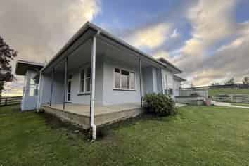 55 Simm Road, Weston