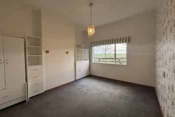 55 Simm Road, Weston
