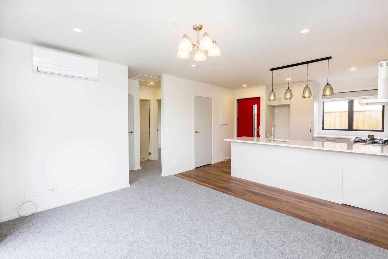 Unit 4/6 Modern 2 Bed Room Single Story House - Aanzicht 3