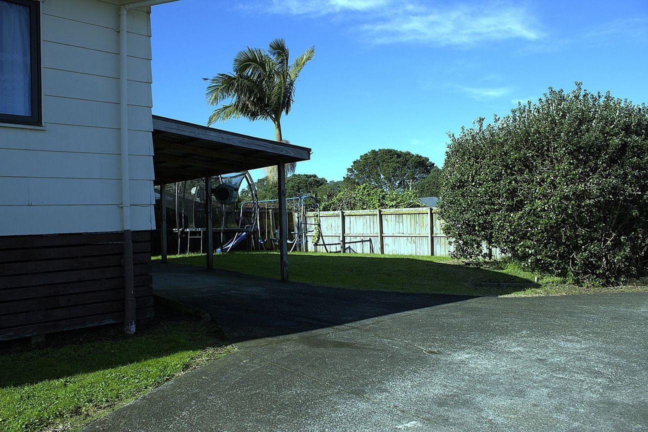 Warm, Dry, Quiet, Fully Fenced with Large Gate. – pohled 5