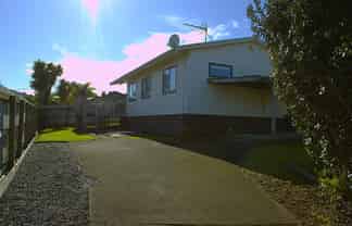 9B Whitford Avenue, Mount Wellington