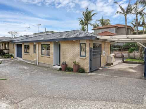 1/19 Howe Street, Howick