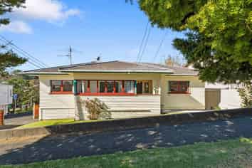 13 Akarana Avenue, Mount Roskill