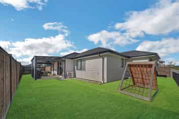 114 Harriet Johnston Drive, POKENO