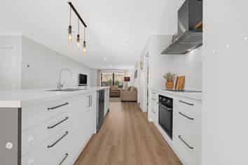 114 Harriet Johnston Drive, POKENO