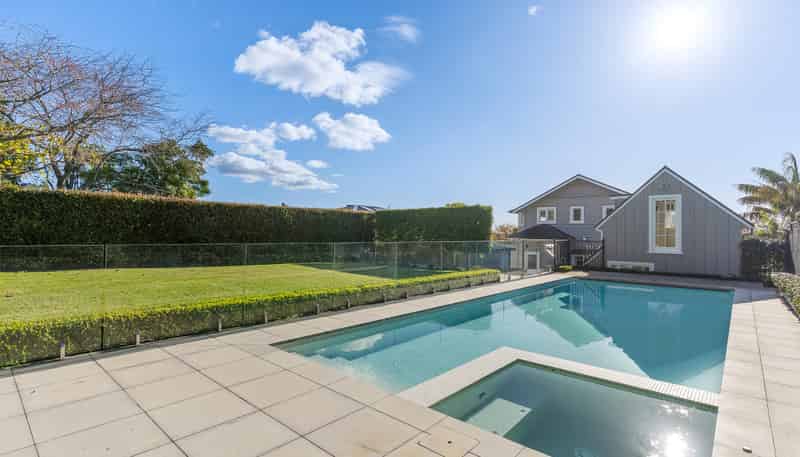 9 Seascape Road, Remuera