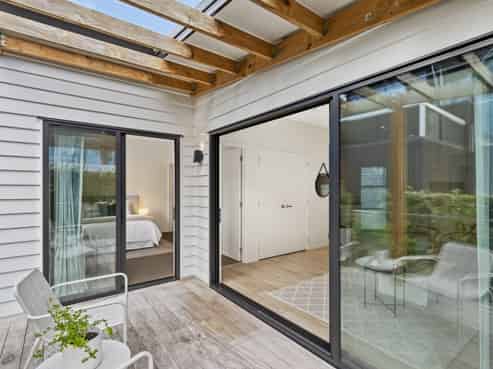 10B Marama Street, Castor Bay