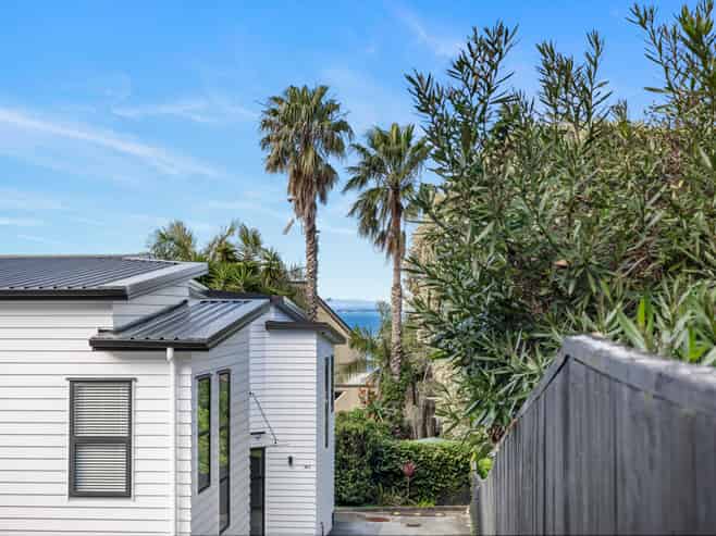 10B Marama Street, Castor Bay