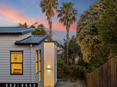 10B Marama Street, Castor Bay