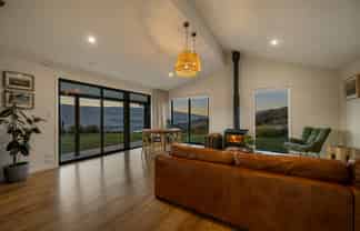 147 Pigeon Rock Road, Cromwell