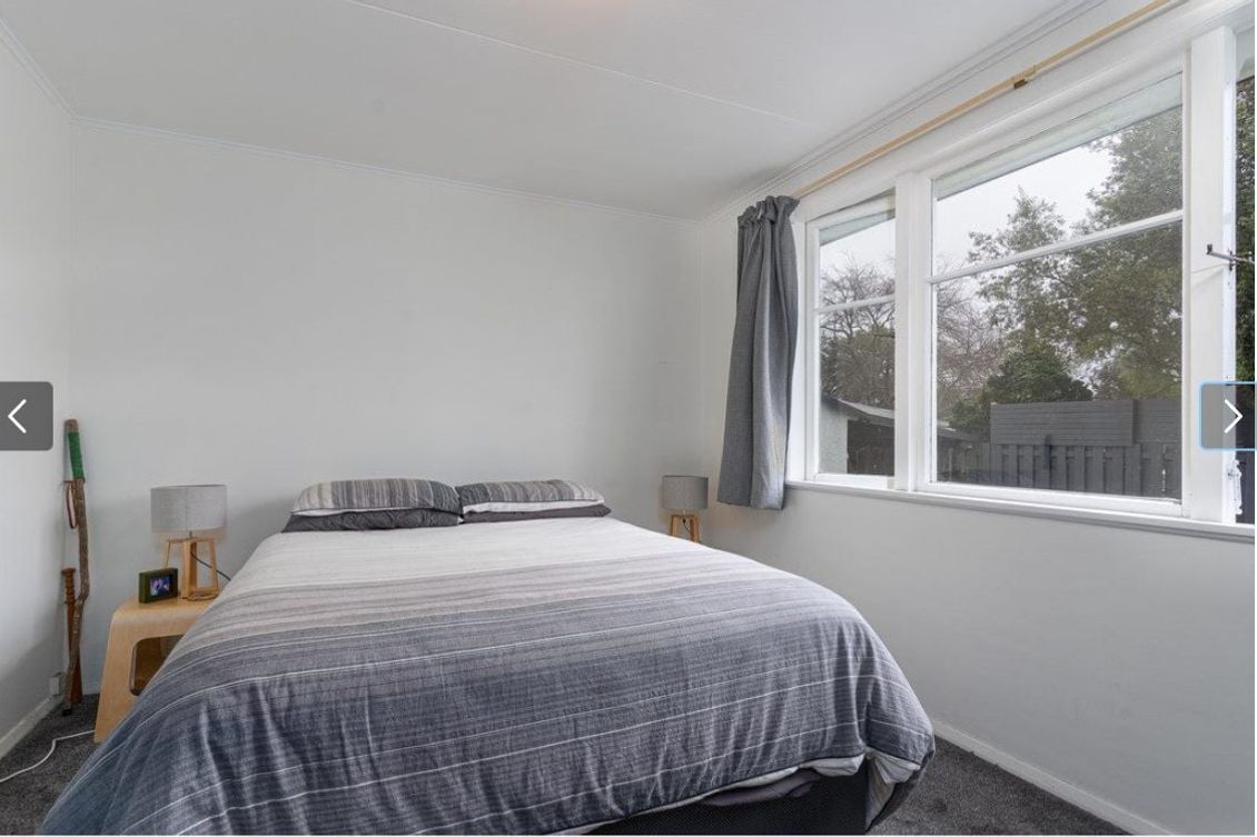 3 Bedroom Home with off street parking - Bild 4