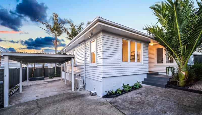 1/19 St Michaels Avenue, Point Chevalier