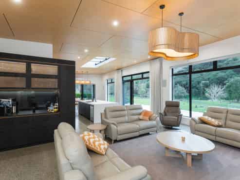 671 Riverside Road, Matokitoki