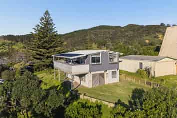 14 Ocean View Road, Port Waikato