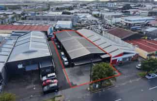 Refurbished industrial with yard - 807sqm