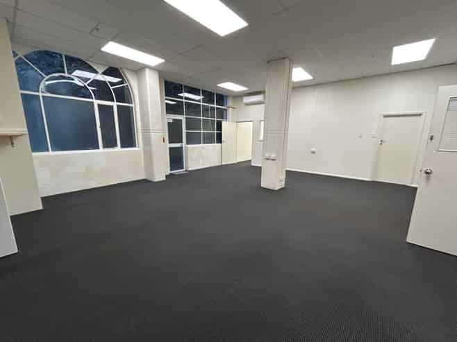 Office or Retail - Cumberland St