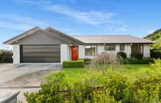 3 Ellesmere Close, Pyes Pa