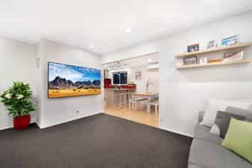 86 Rosewarne Crescent, Glendene