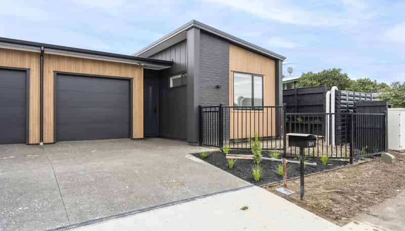 2/1 Fuchsia Avenue, Pukete
