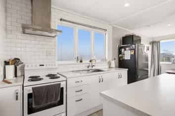 21 Poihaere Street, TURANGI