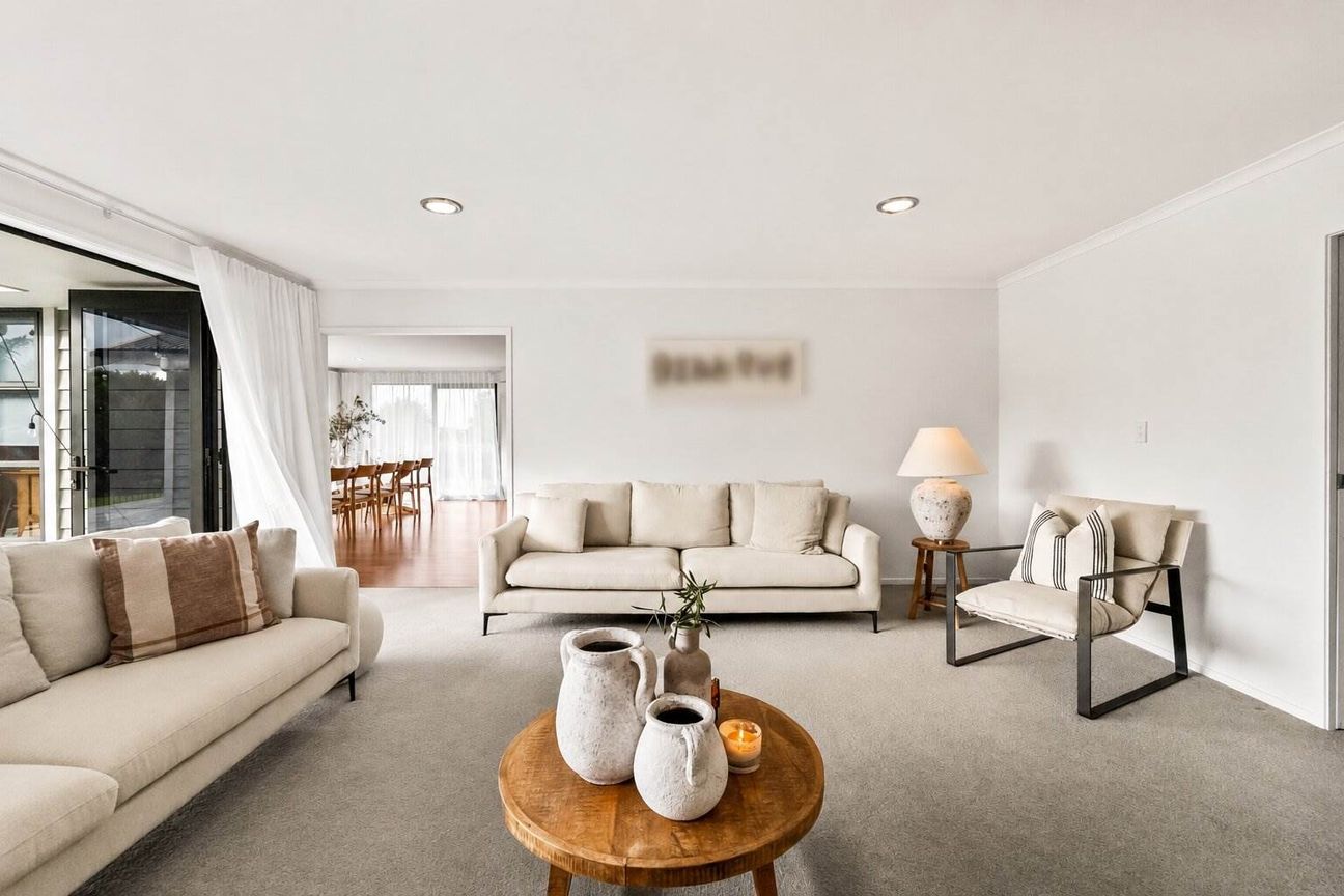 $35K Price Drop. Motivated Vendors - Mehr