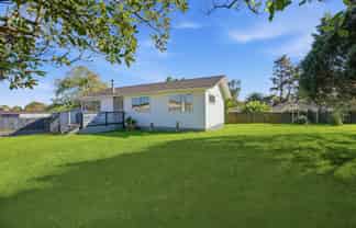 28 Kivell Close, Mangere East