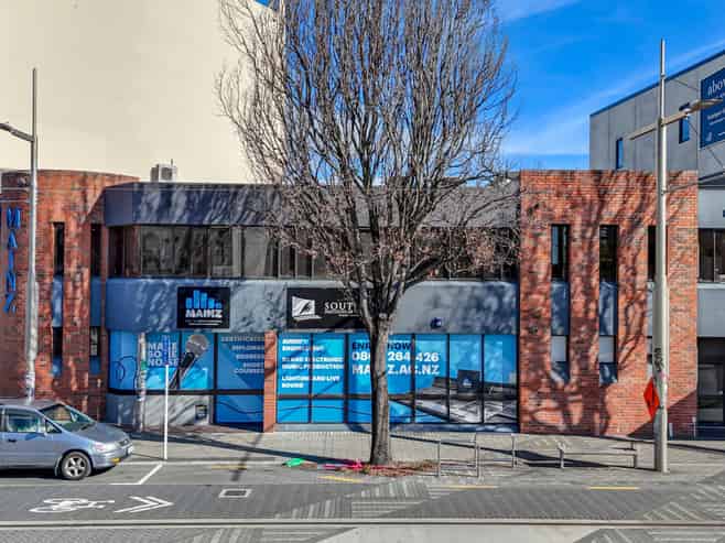 Prominent High Street Retail Opportunity