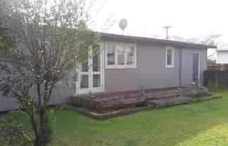 96 Clayton Road, Mangakakahi