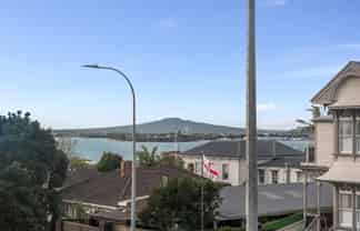 1/10 Shelly Beach Road, Saint Marys Bay