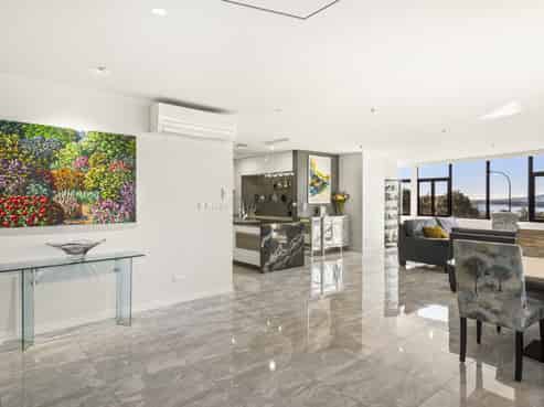 1/10 Shelly Beach Road, Saint Marys Bay