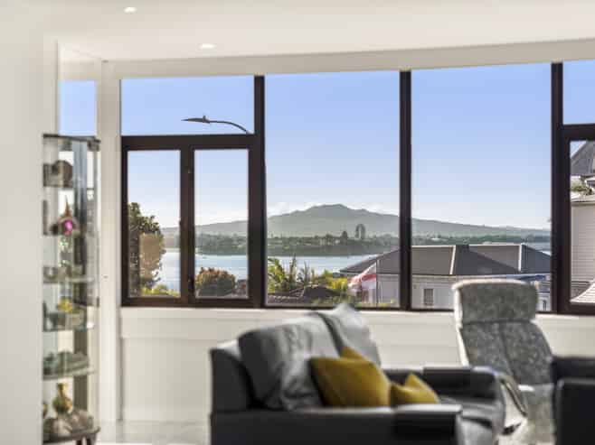 1/10 Shelly Beach Road, Saint Marys Bay