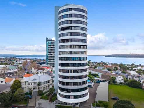 1/10 Shelly Beach Road, Saint Marys Bay