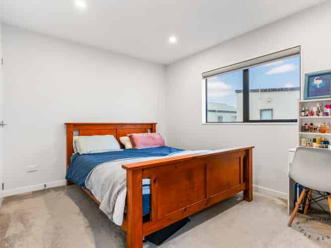 100 Bellbird Street, Papakura