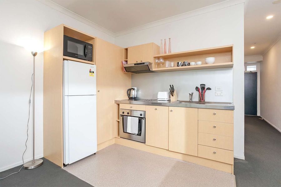 Modern 1 Bedroom Apartment in The Ascent - Widok 5