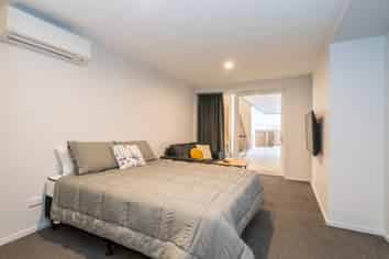 Room 5/5a Clark Street, Dunedin Central