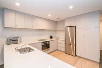 Room 5/5a Clark Street, Dunedin Central